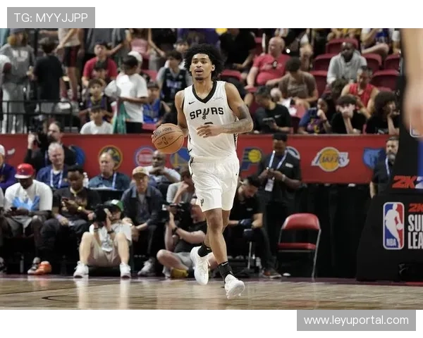 文班亚马进攻范围扩大，马刺新核如何引领球队攻防转型